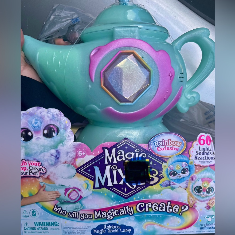 Magic mixies magic genie lamp blue